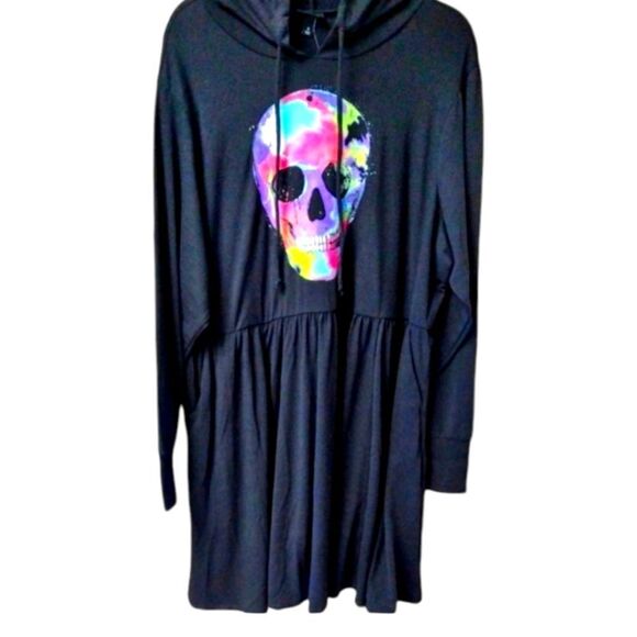 TORRID SUPER SOFT BLACK HOODED SKULL PRINT PLUS SIZE SKATER DRESS SIZE SIZE 2X - Picture 4 of 16